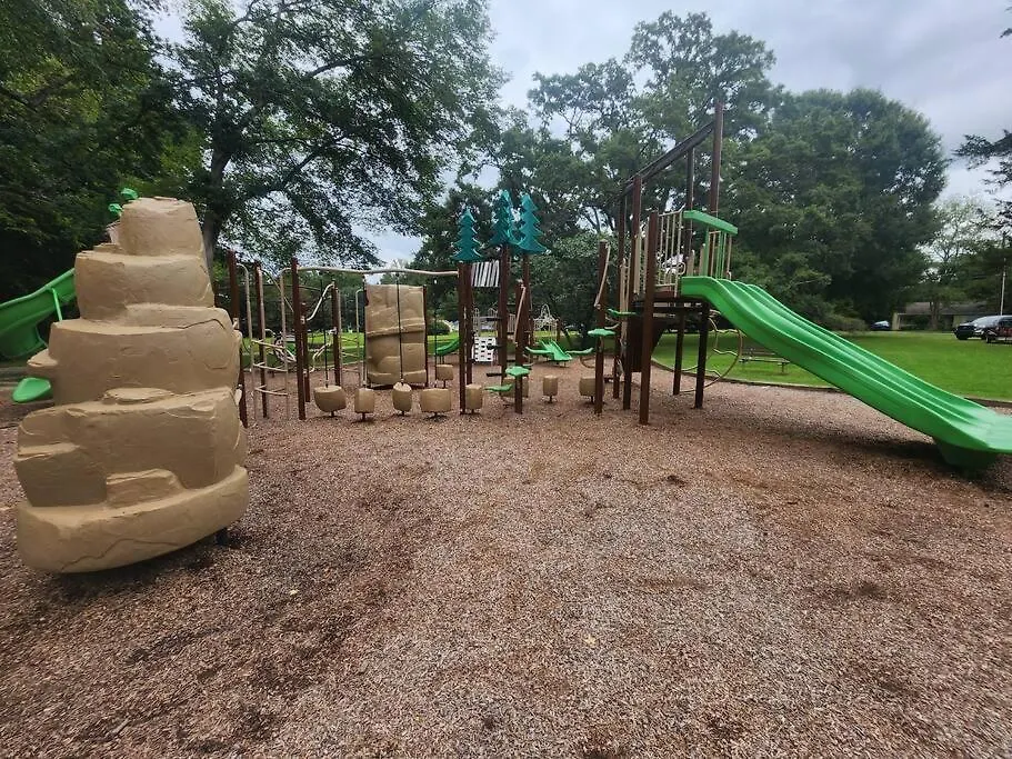 Spotless 4Br Near Clt Uptown, Fast Wi-Fi Apartment Charlotte