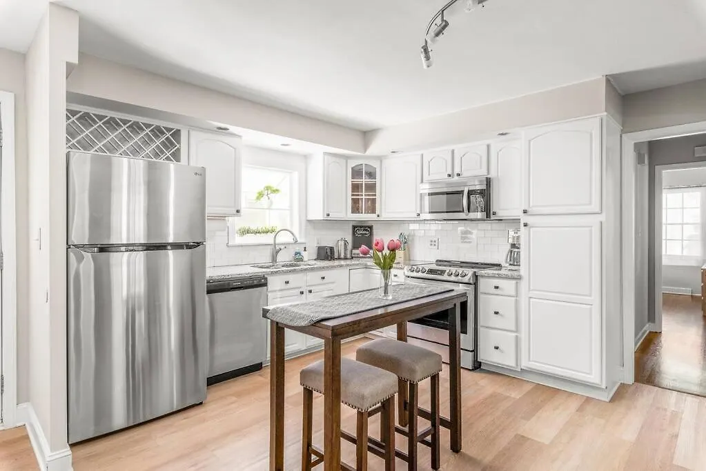 Spotless 4Br Near Clt Uptown, Fast Wi-Fi Apartment Charlotte