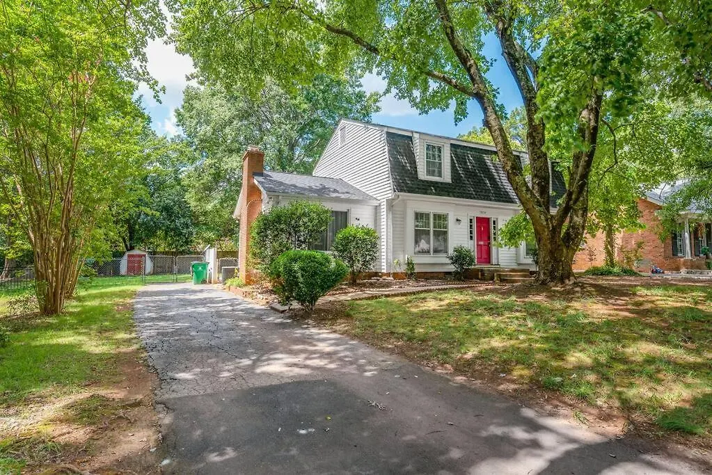 Spotless 4Br Near Clt Uptown, Fast Wi-Fi Apartment Charlotte